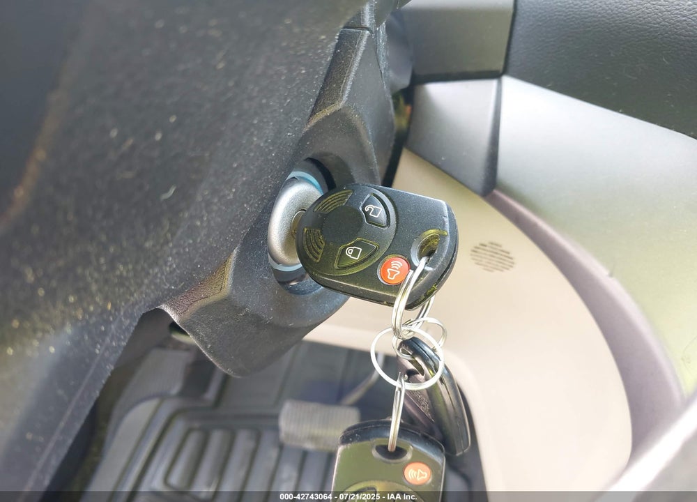 2017 FORD ESCAPE VIN: 1FMCU0GD2HUC22601