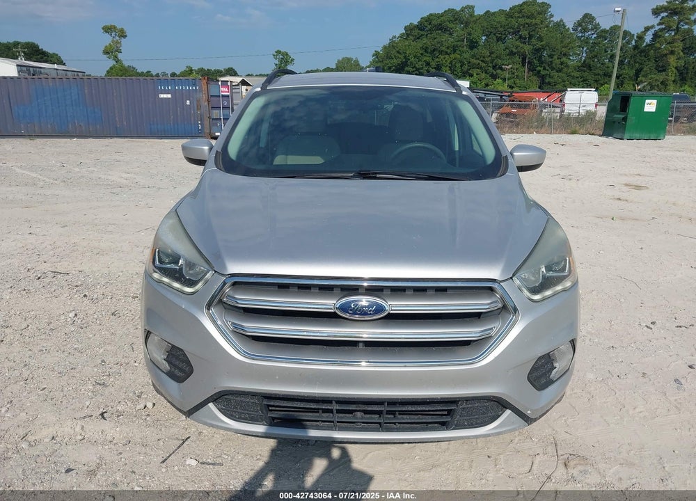 2017 FORD ESCAPE VIN: 1FMCU0GD2HUC22601