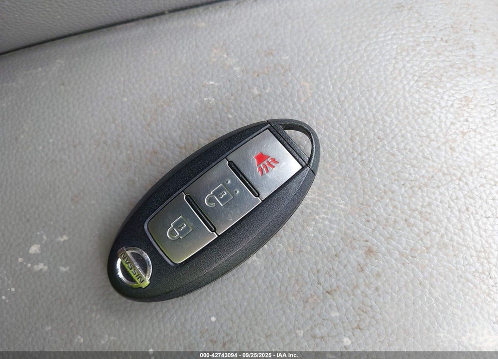 2013 NISSAN ROGUE VIN: JN8AS5MT5DW001412