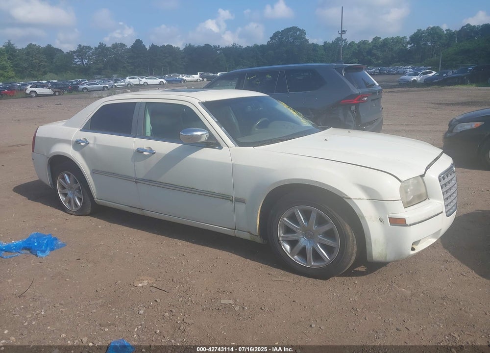2010 CHRYSLER 300 VIN: 2C3CA5CV7AH154141