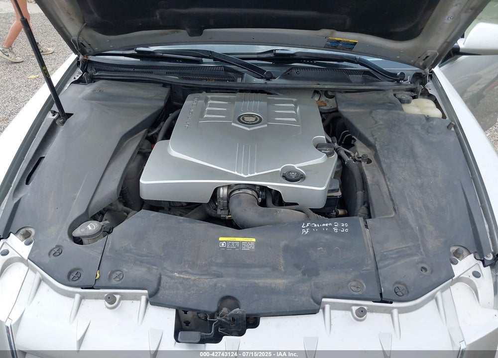 2006 CADILLAC STS V6 VIN: 1G6DW677460197157