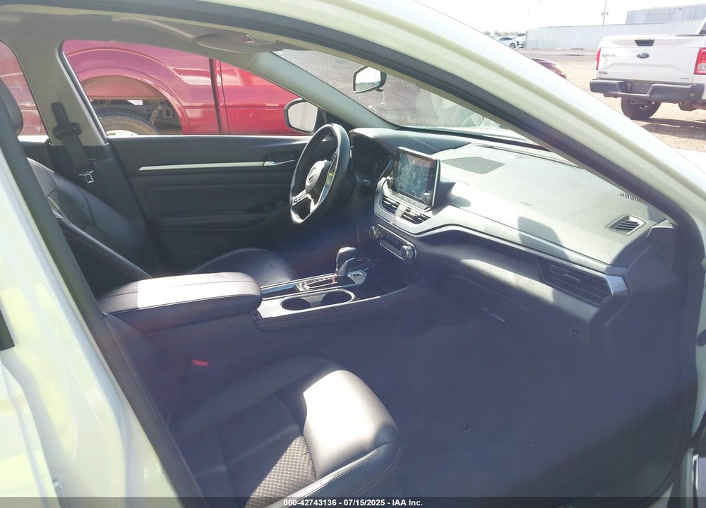 2024 NISSAN ALTIMA VIN: 1N4BL4CV6RN381549