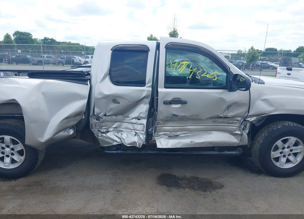 2008 GMC SIERRA 1500 VIN: 2GTEK19J281270767