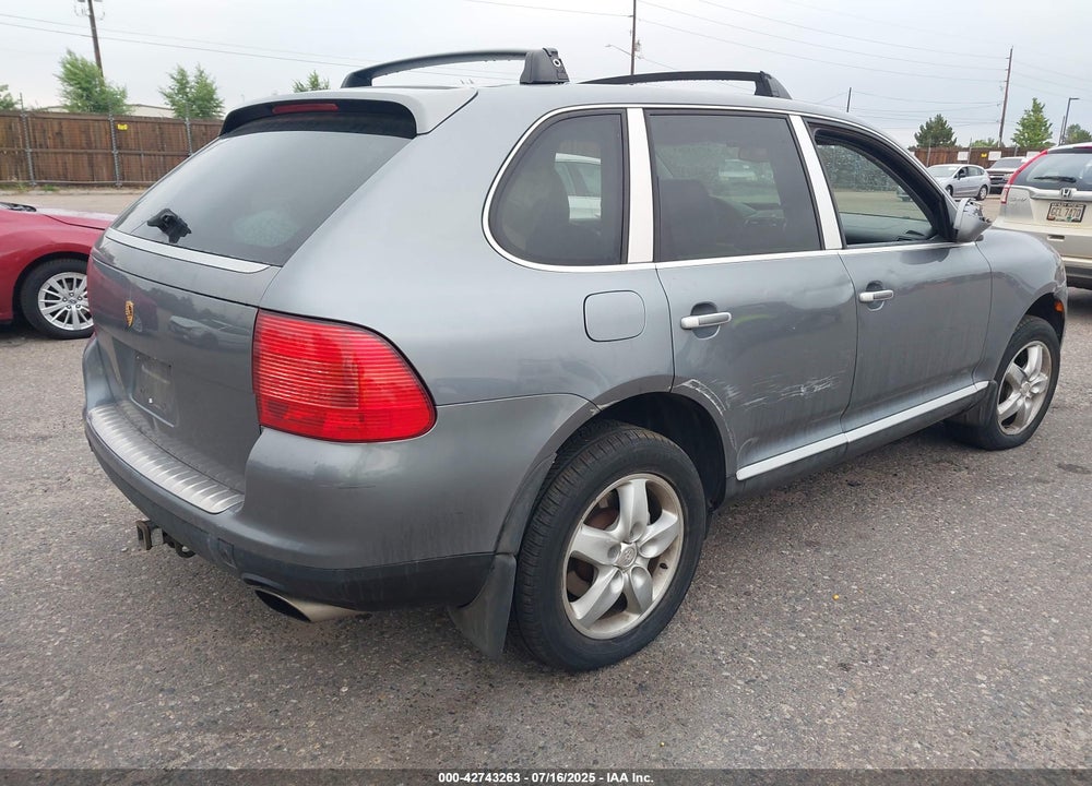 2004 PORSCHE CAYENNE S VIN: WP1AB29P44LA63471