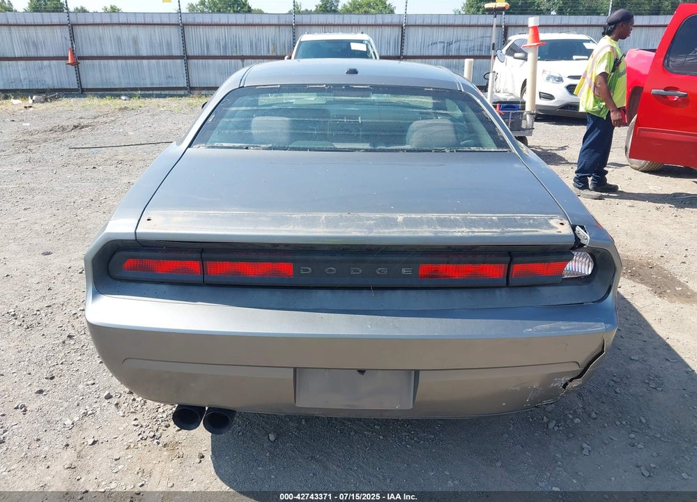 2012 DODGE CHALLENGER VIN: 2C3CDYAG6CH262198