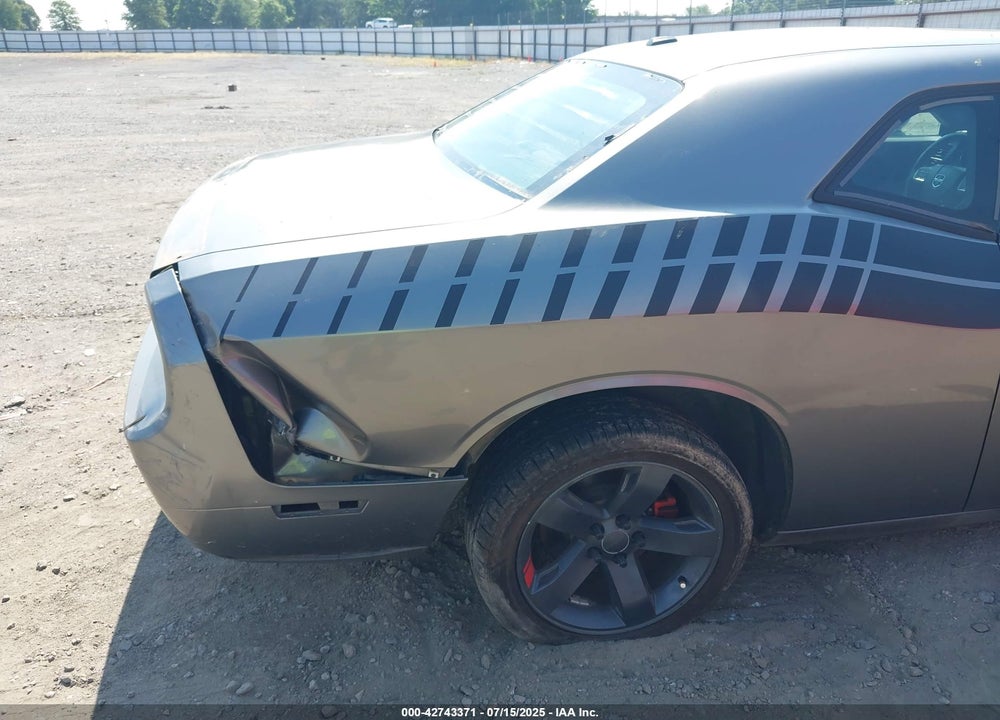2012 DODGE CHALLENGER VIN: 2C3CDYAG6CH262198