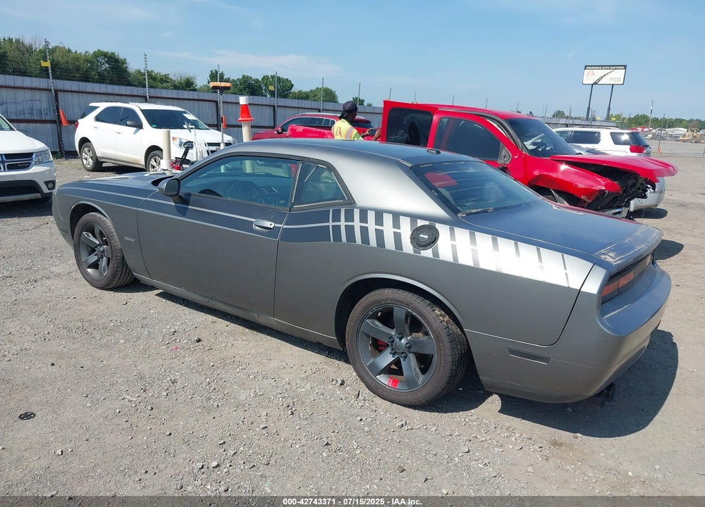 2012 DODGE CHALLENGER VIN: 2C3CDYAG6CH262198