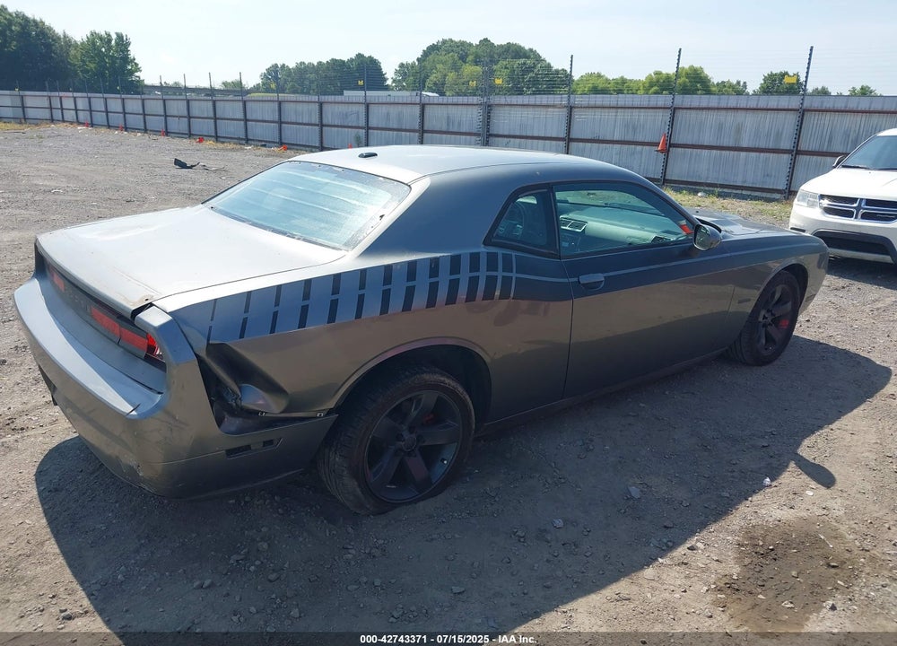 2012 DODGE CHALLENGER VIN: 2C3CDYAG6CH262198