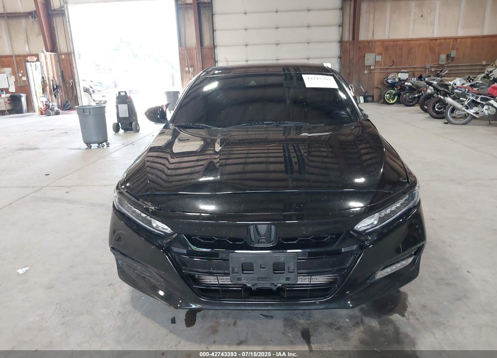 2018 HONDA ACCORD VIN: 1HGCV1F16JA169957