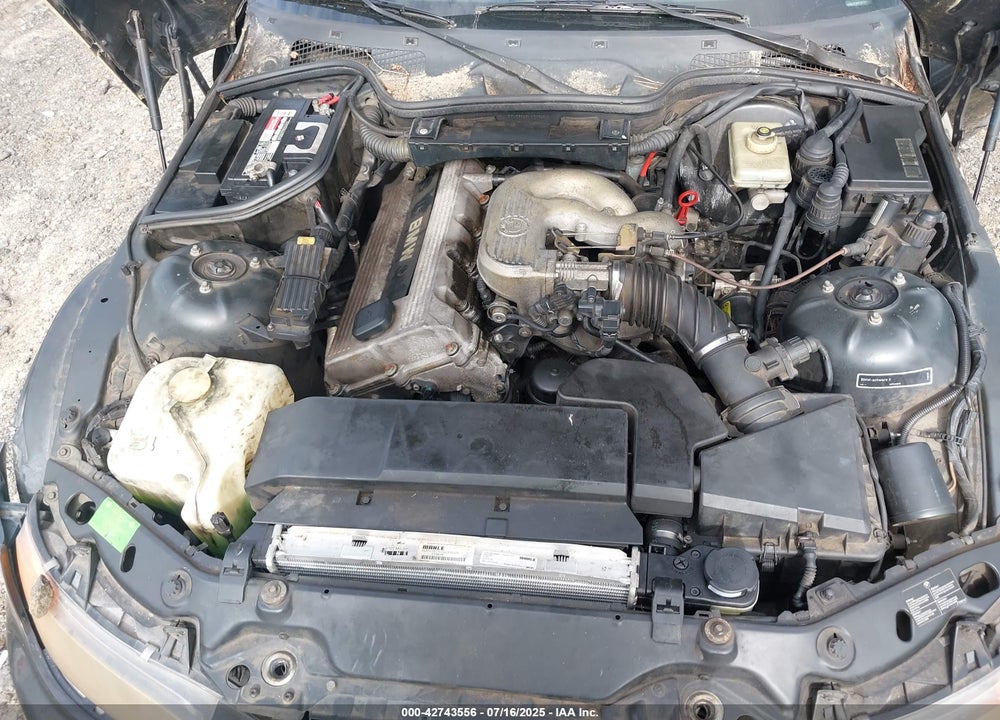1996 BMW Z3 1.9 VIN: 4USCH7328TLB71395