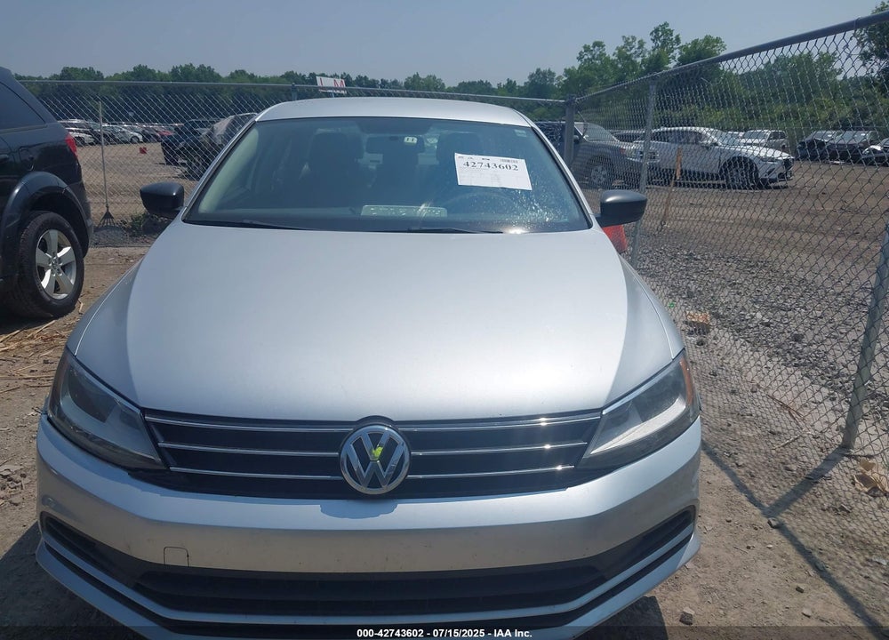 2016 VOLKSWAGEN JETTA VIN: 3VWD67AJ0GM343153