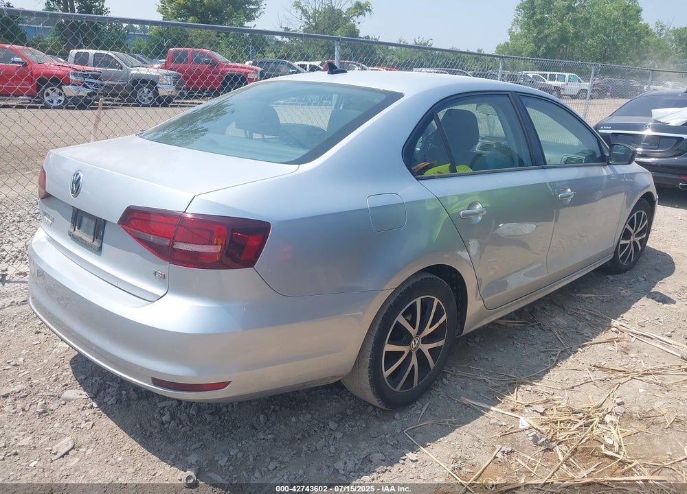 2016 VOLKSWAGEN JETTA VIN: 3VWD67AJ0GM343153
