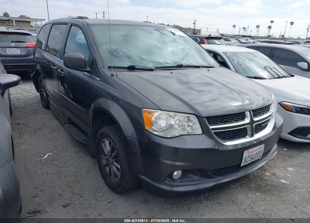 2016 DODGE GRAND CARAVAN SXT VIN: 2C4RDGCG7GR358225