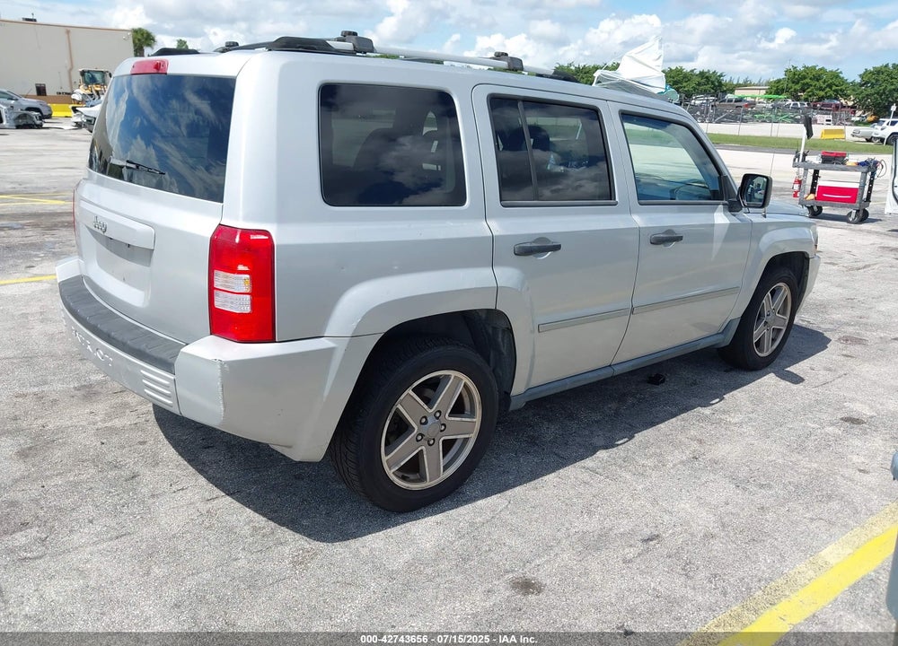 2007 JEEP PATRIOT VIN: 1J8FT48WX7D333237