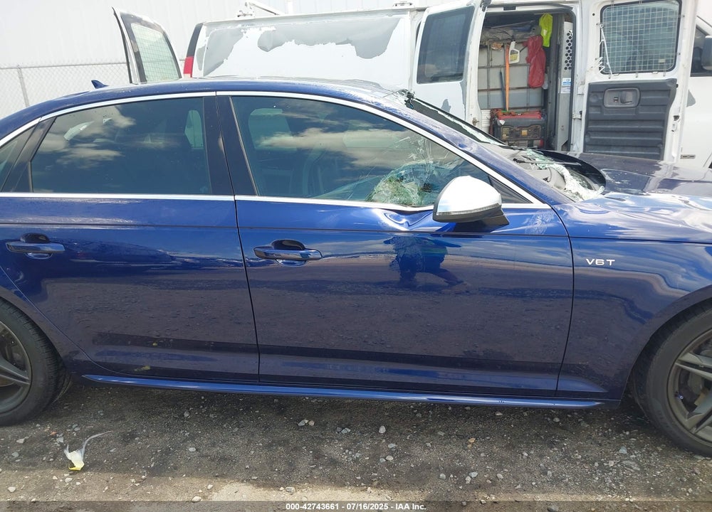 2018 AUDI S4 VIN: WAUC4AF42JA075888