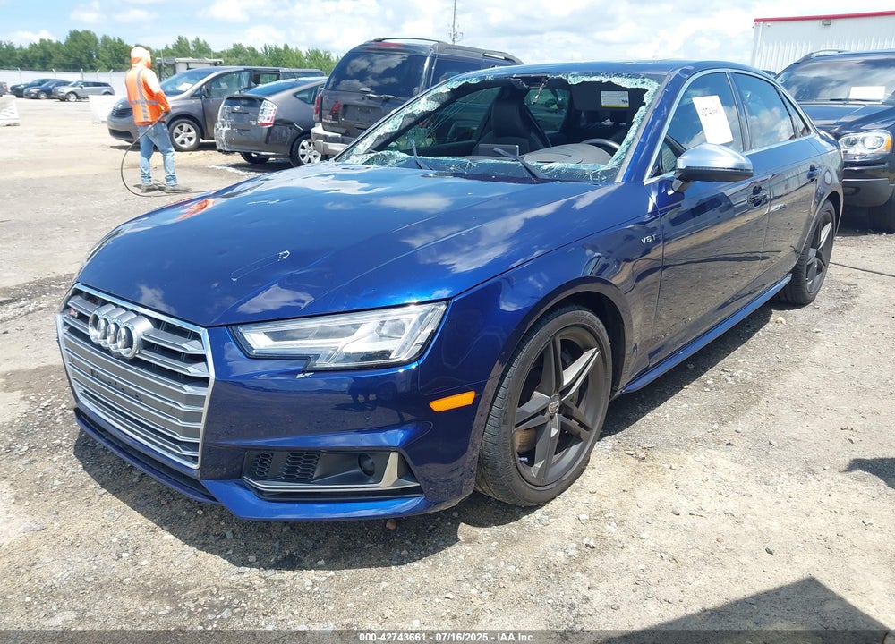 2018 AUDI S4 VIN: WAUC4AF42JA075888