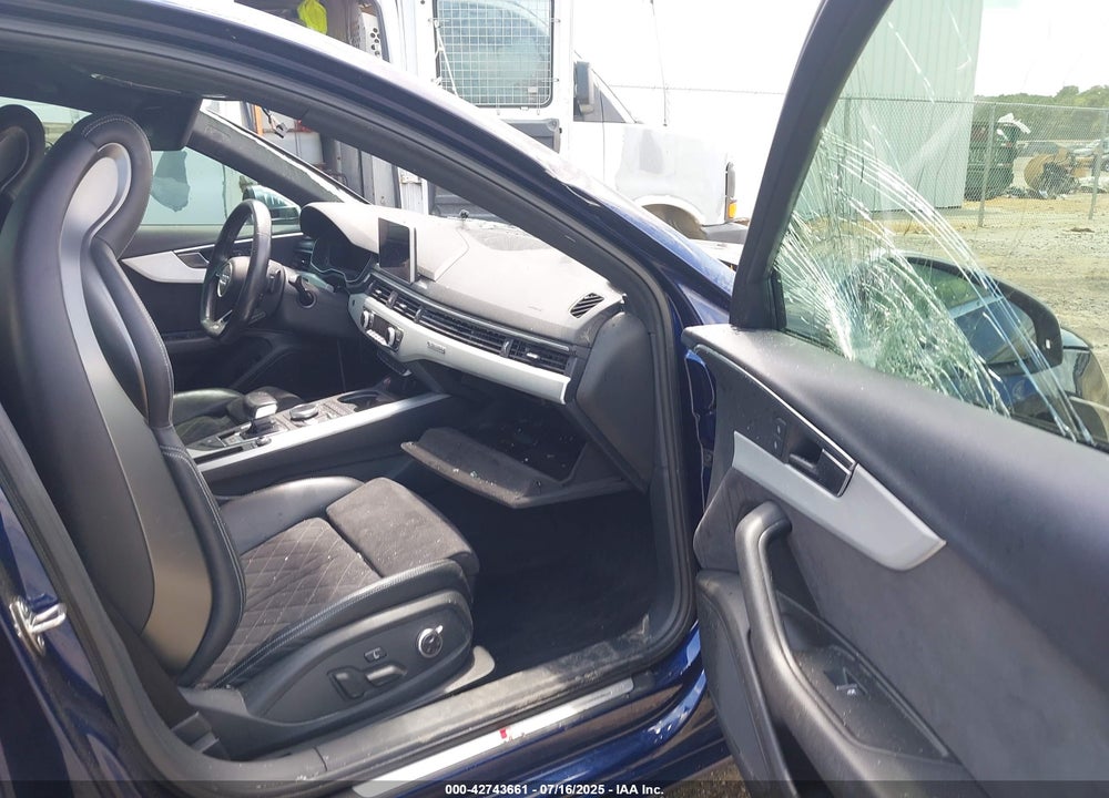 2018 AUDI S4 VIN: WAUC4AF42JA075888