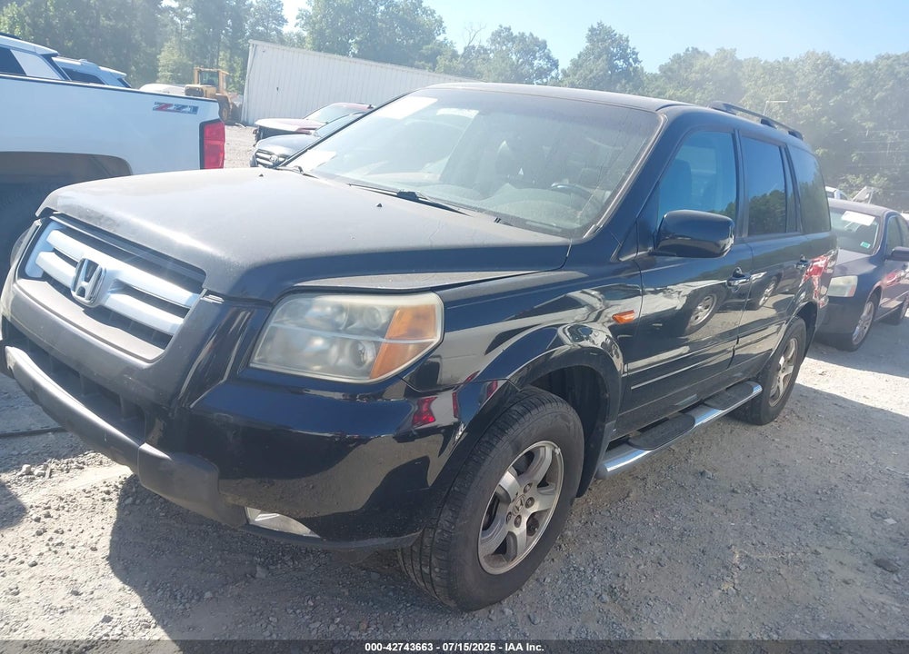 2006 HONDA PILOT EX-L VIN: 5FNYF18556B004823