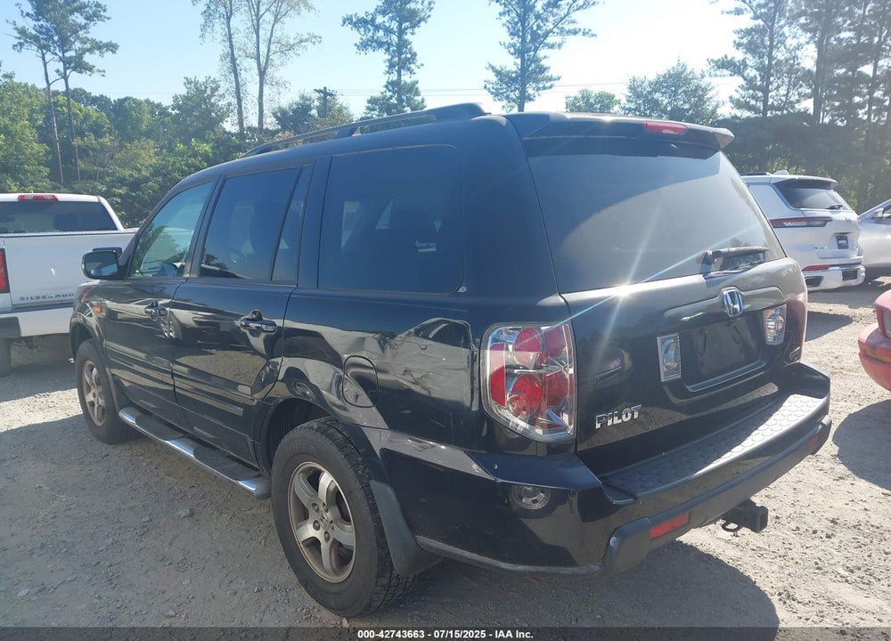 2006 HONDA PILOT EX-L VIN: 5FNYF18556B004823
