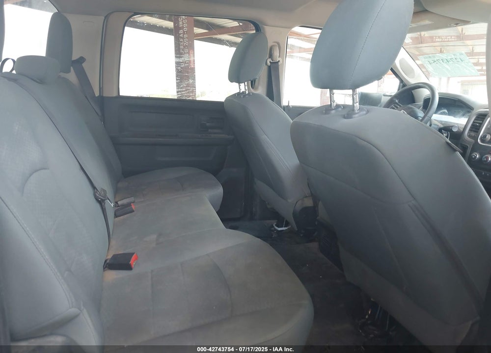 2017 RAM 2500 VIN: 3C6TR5HT6HG706323