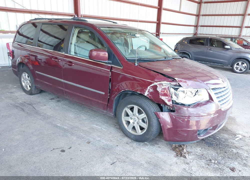 2009 CHRYSLER TOWN & COUNTRY VIN: 2A8HR54169R507800