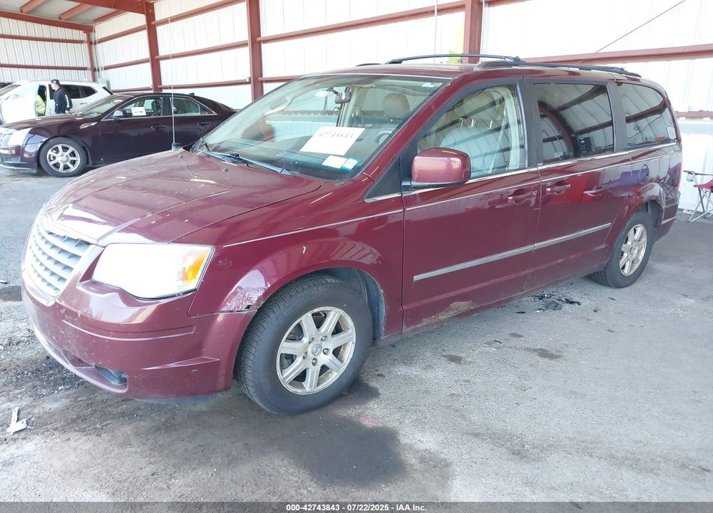 2009 CHRYSLER TOWN & COUNTRY VIN: 2A8HR54169R507800