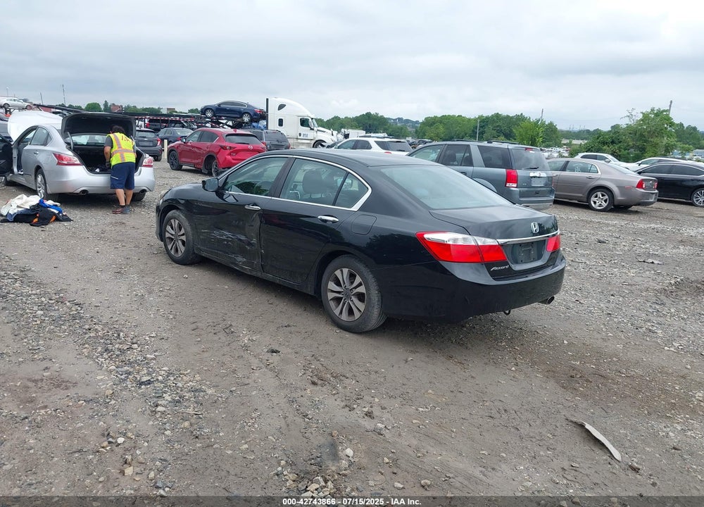 2015 HONDA ACCORD VIN: 1HGCR2F3XFA011379