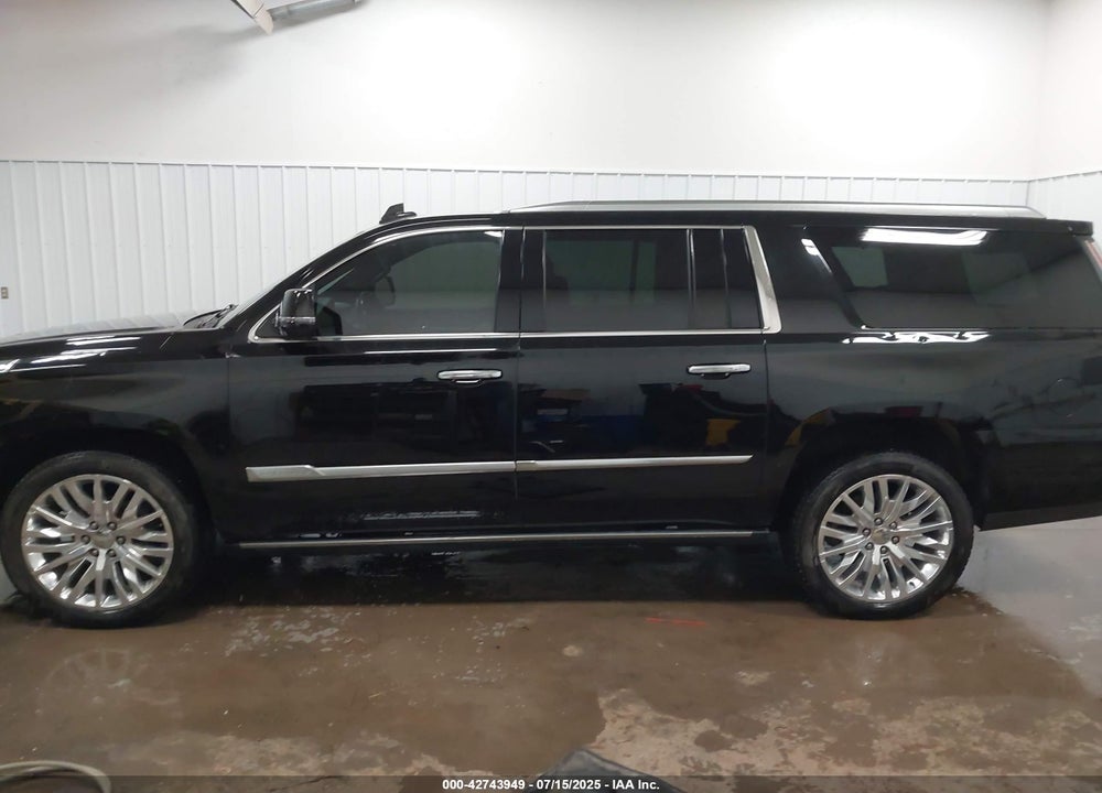 2018 CADILLAC ESCALADE ESV VIN: 1GYS4KKJ4JR369580