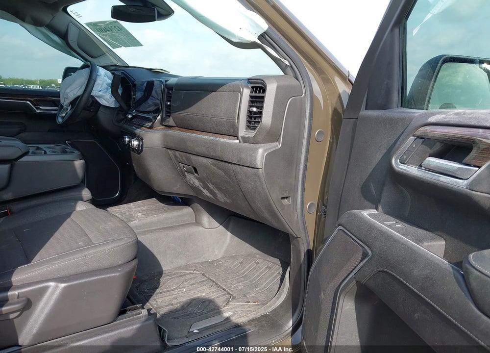 2024 GMC SIERRA 1500 2WD SHORT BOX ELEVATION VIN: 1GTPHCEDXRZ167026