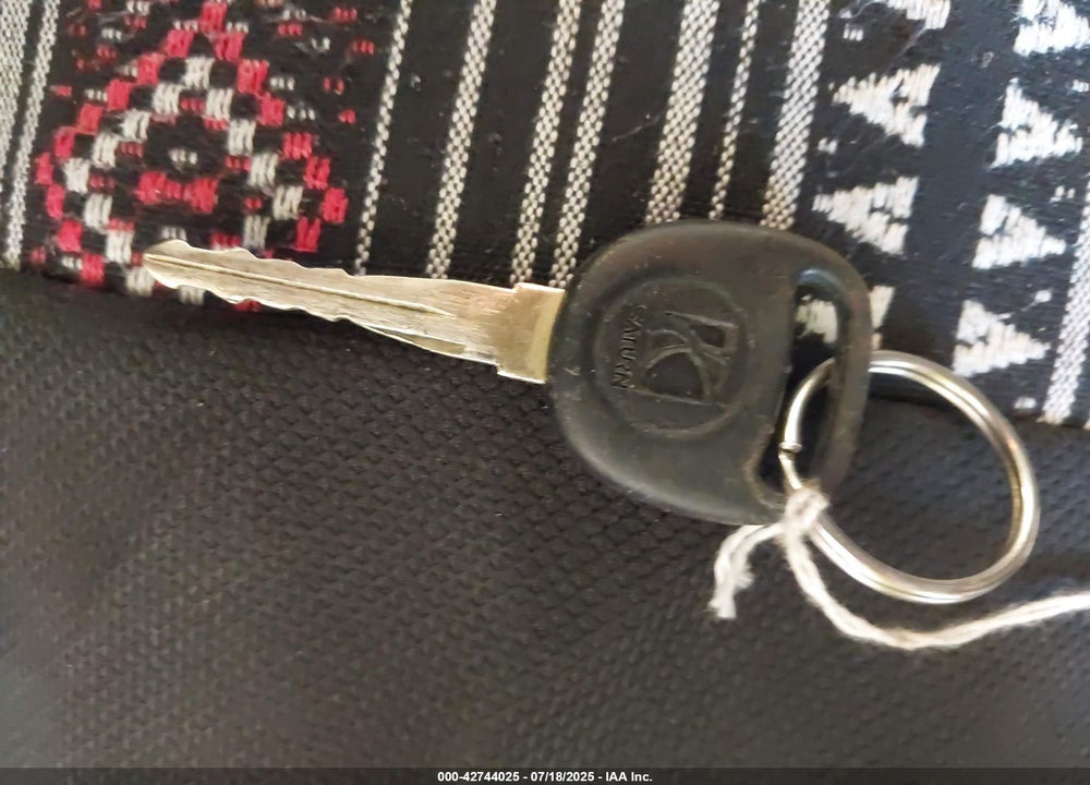 2007 SATURN VUE VIN: 5GZCZ63457S828904