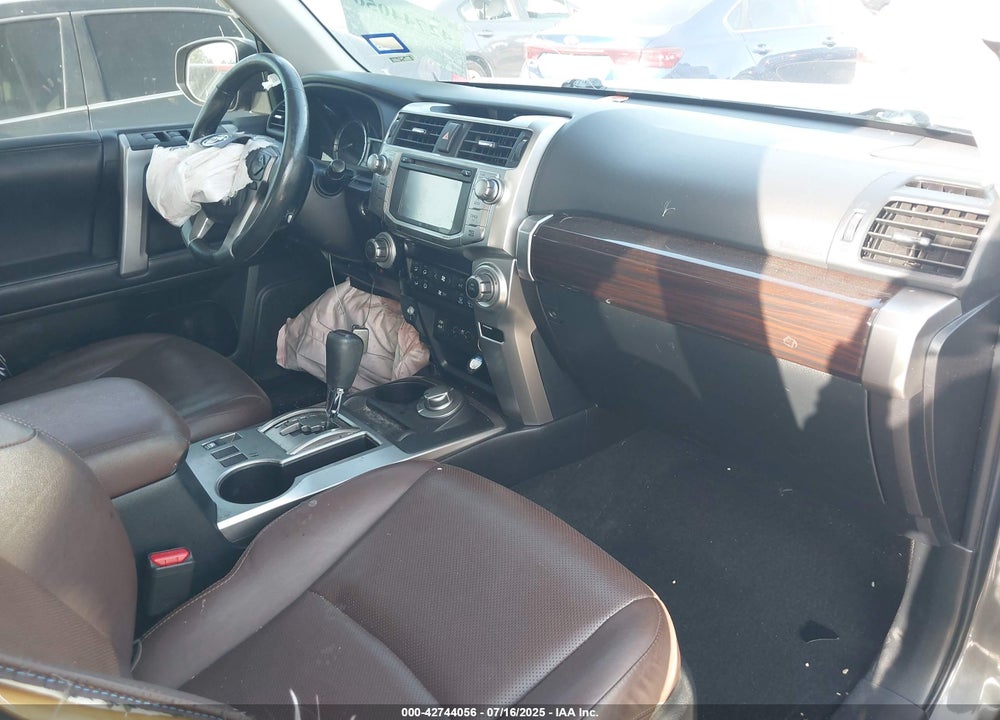 2019 TOYOTA 4RUNNER VIN: JTEBU5JR8K5670176