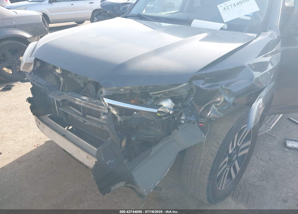 2019 TOYOTA 4RUNNER VIN: JTEBU5JR8K5670176
