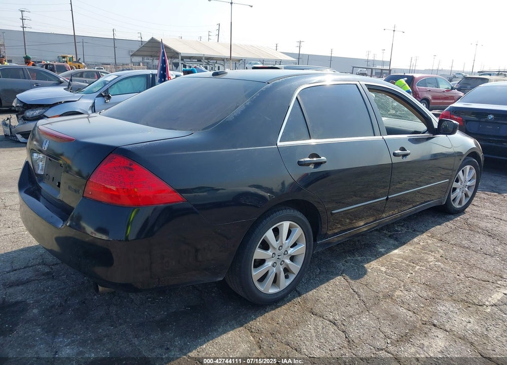 2007 HONDA ACCORD VIN: 1HGCM66887A092417