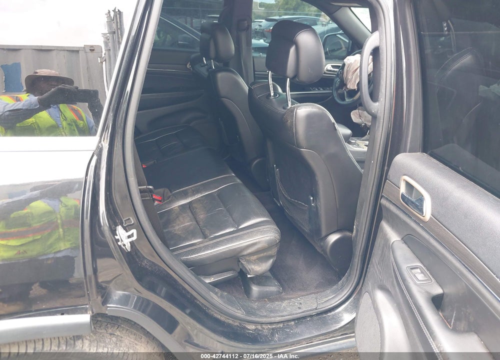 2016 JEEP GRAND CHEROKEE VIN: 1C4RJFBG9GC409138