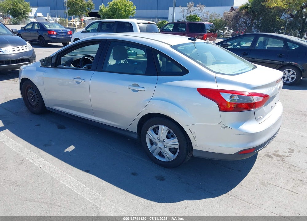 2012 FORD FOCUS VIN: 1FAHP3F22CL377625