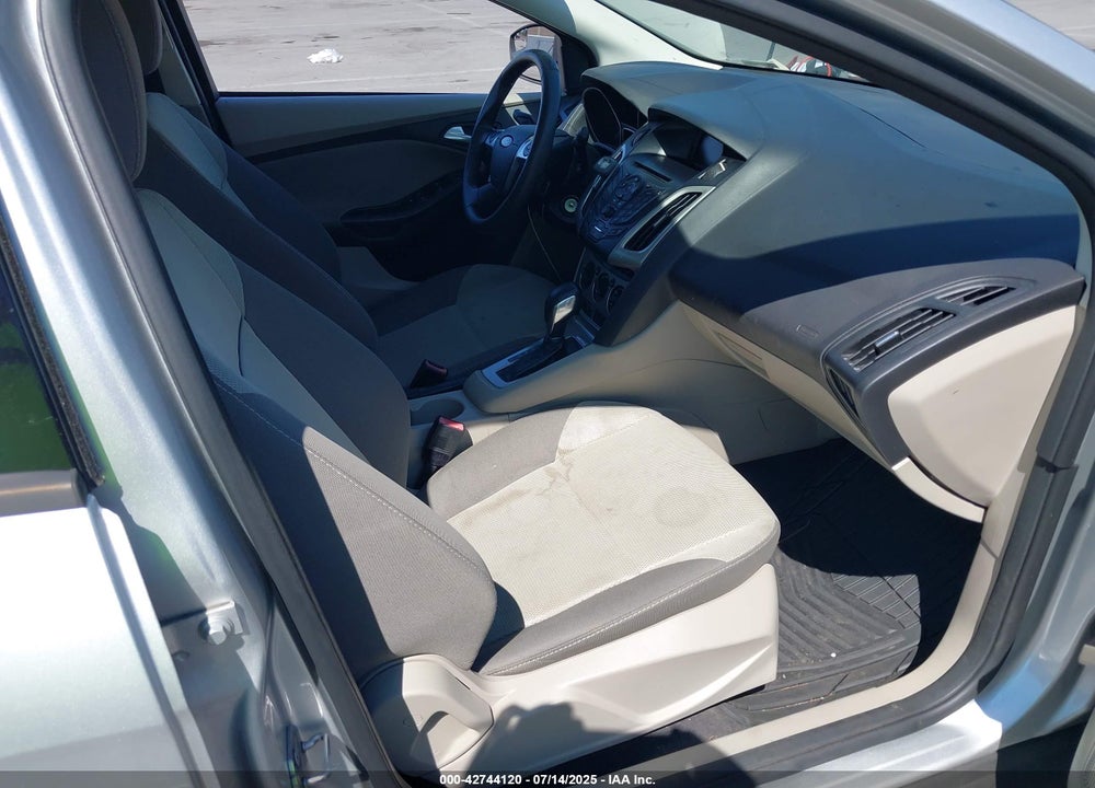 2012 FORD FOCUS VIN: 1FAHP3F22CL377625