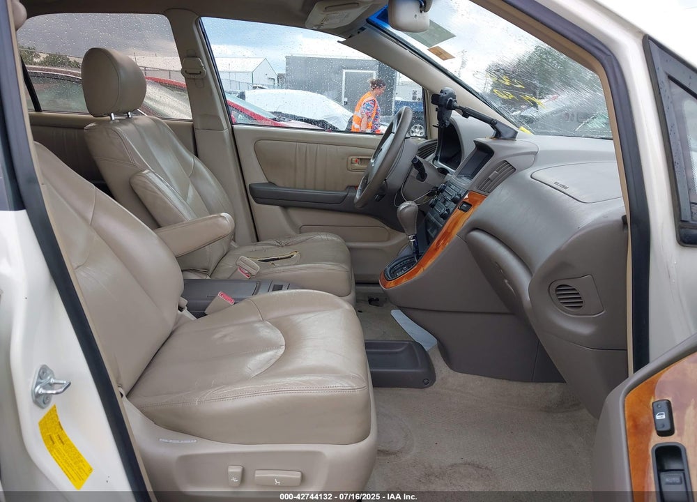 1999 LEXUS RX 300 VIN: JT6HF10U2X0057392