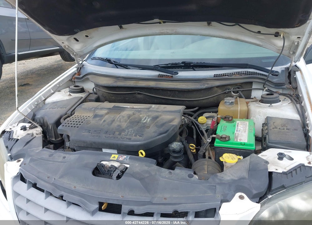 2005 CHRYSLER PACIFICA VIN: 2C4GF48495R450738