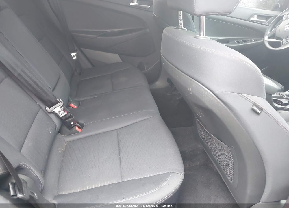 2020 HYUNDAI TUCSON VIN: KM8J2CA46LU138720