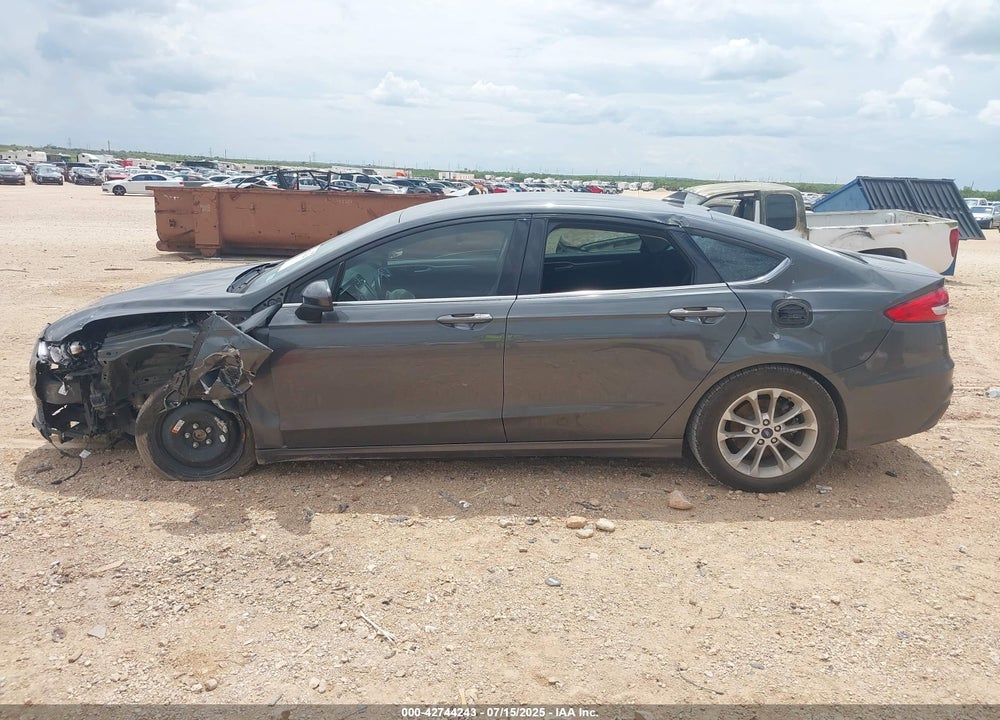 2019 FORD FUSION VIN: 3FA6P0HD0KR282548