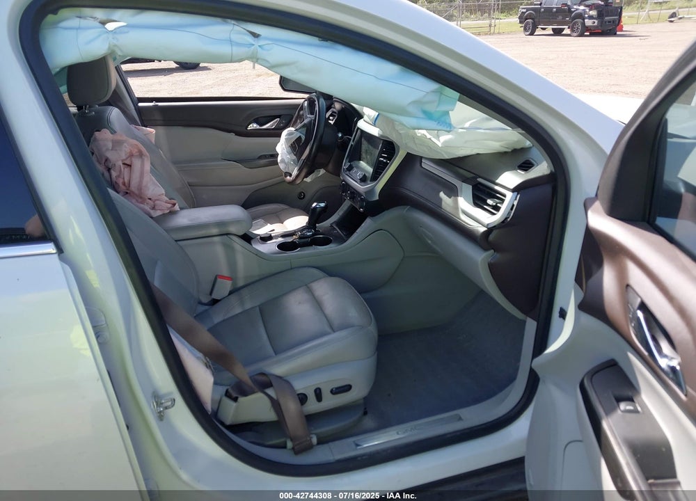 2019 GMC ACADIA VIN: 1GKKNMLS7KZ257917