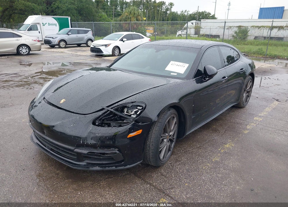 2018 PORSCHE PANAMERA 4S VIN: WP0AB2A73JL136368