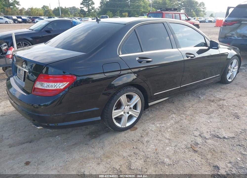 2010 MERCEDES-BENZ C CLASS VIN: WDDGF5EB4AR128877