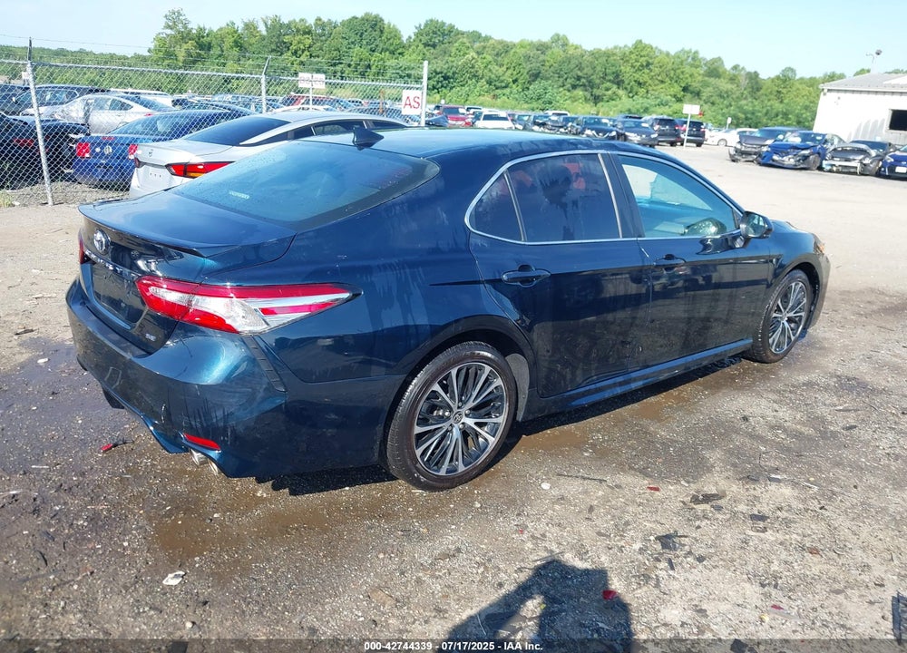 2020 TOYOTA CAMRY SE VIN: 4T1G11AK8LU976649