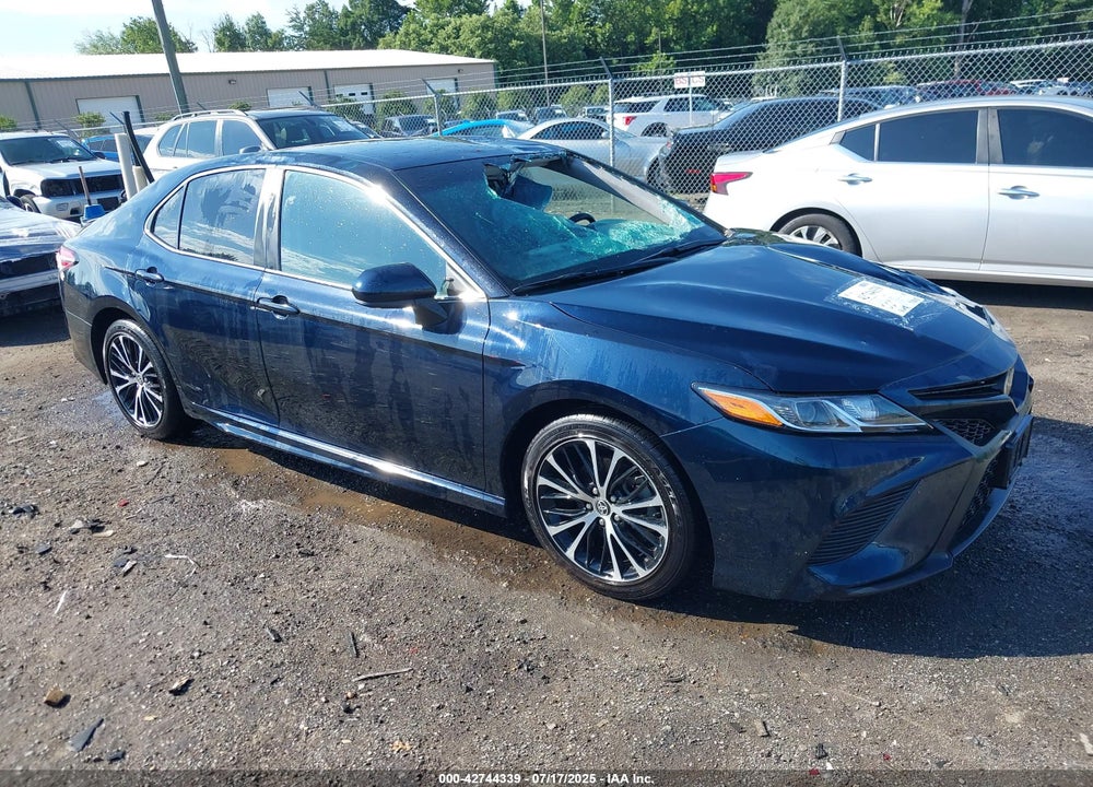 2020 TOYOTA CAMRY SE VIN: 4T1G11AK8LU976649