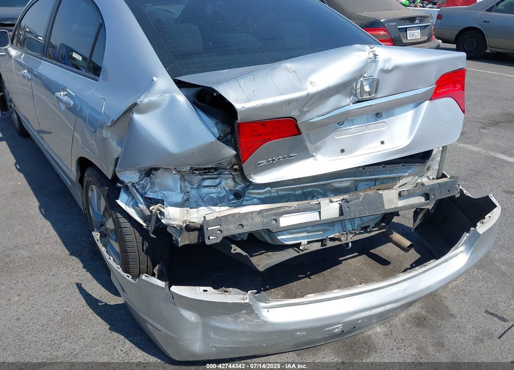 2010 HONDA CIVIC VIN: 19XFA1F88AE026753