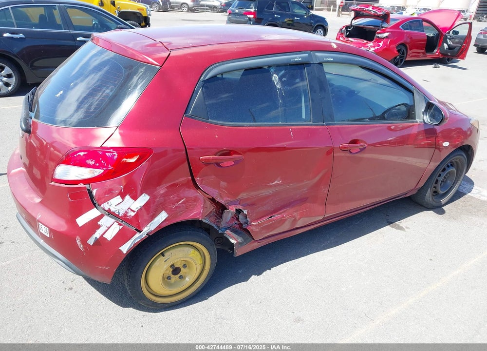 2014 MAZDA 2 VIN: JM1DE1KY3E0172560