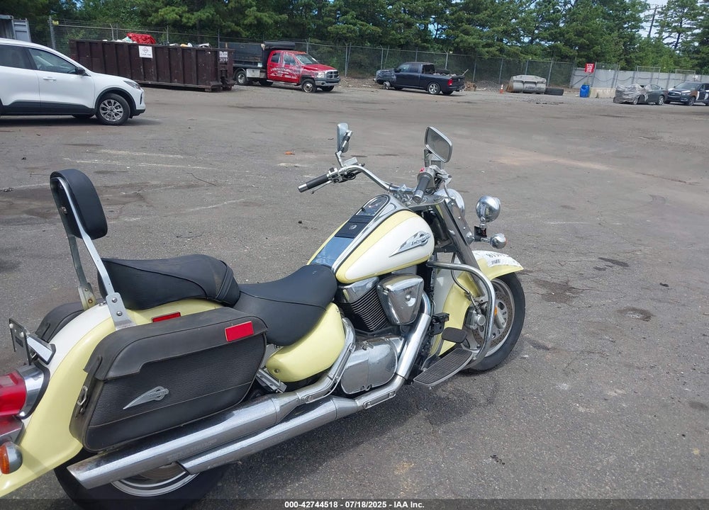 1999 SUZUKI VL1500 VIN: JS1VY51A3X2101397