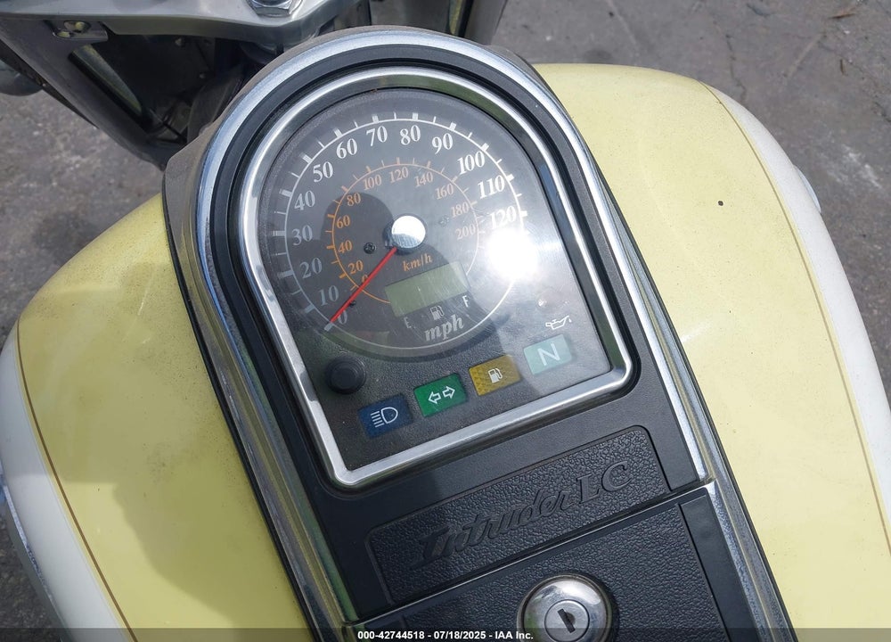 1999 SUZUKI VL1500 VIN: JS1VY51A3X2101397