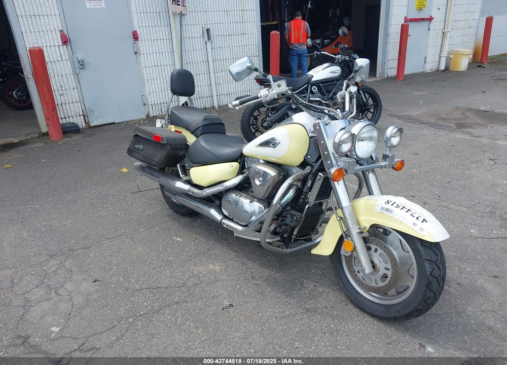 1999 SUZUKI VL1500 VIN: JS1VY51A3X2101397